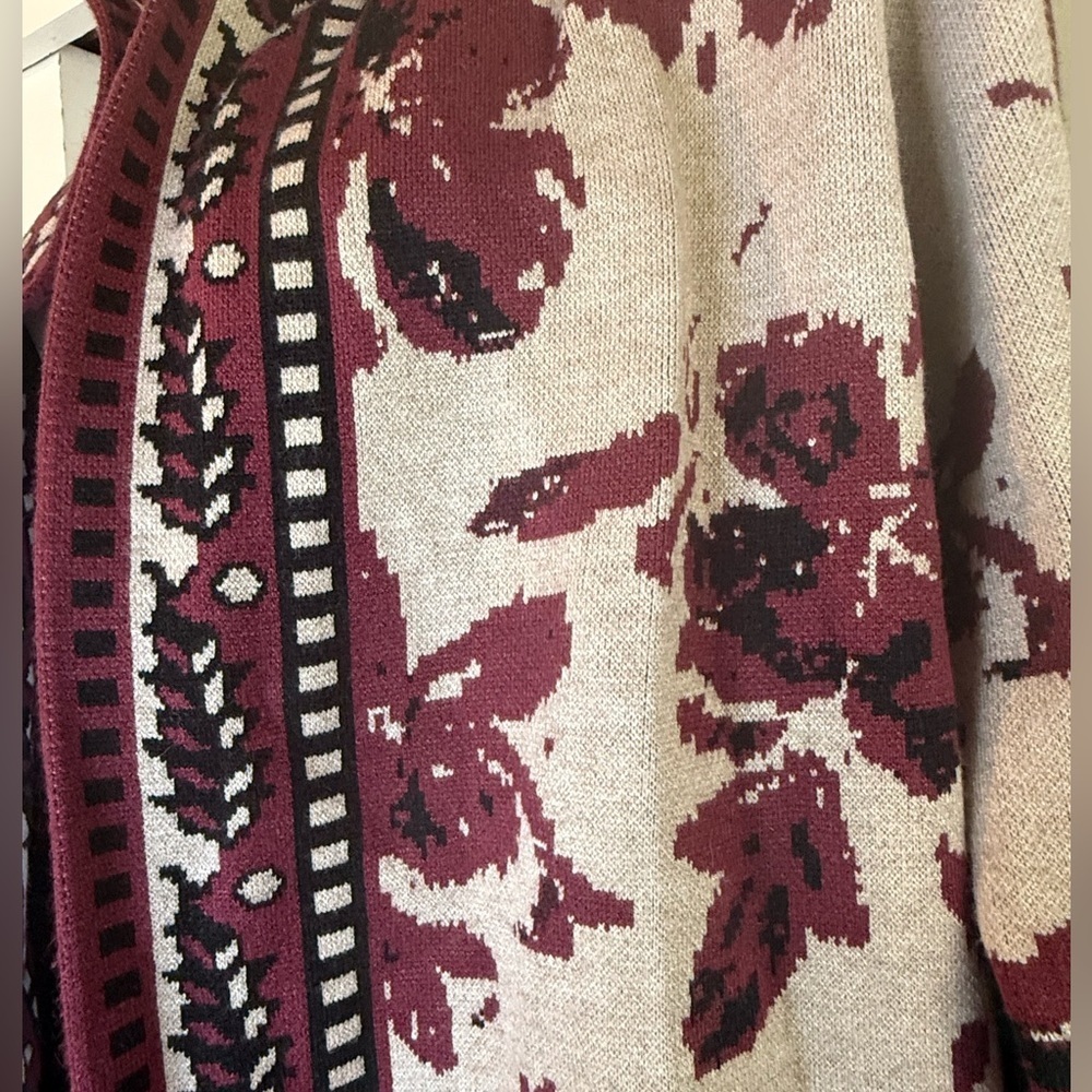 Rachel Zoe Burgundy and Cream Floral Cardigan with Hoodie - Picture 5 of 9